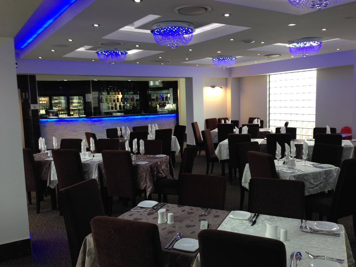 Miles Western Downs Motor Inn المظهر الخارجي الصورة